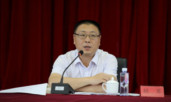 澳門賭場举办深入学习贯彻习近平新时代中国特色社会主义思想处级以上领导干部读书研讨班